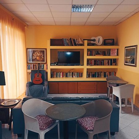 Hotel Armida Laigueglia Eksteriør billede